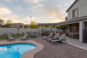 Estrella paradise with pool heater, mountain views